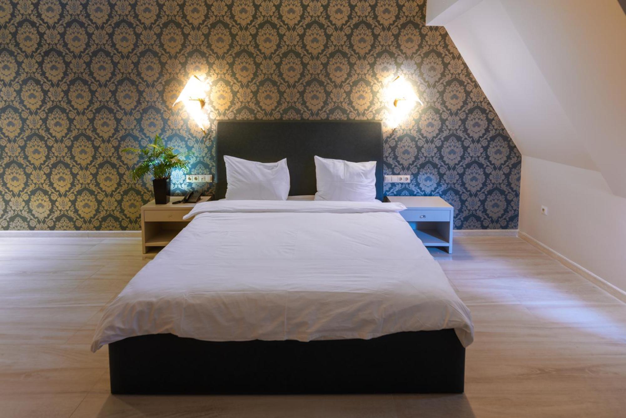 Downtown Hotel Batumi Ngoại thất bức ảnh