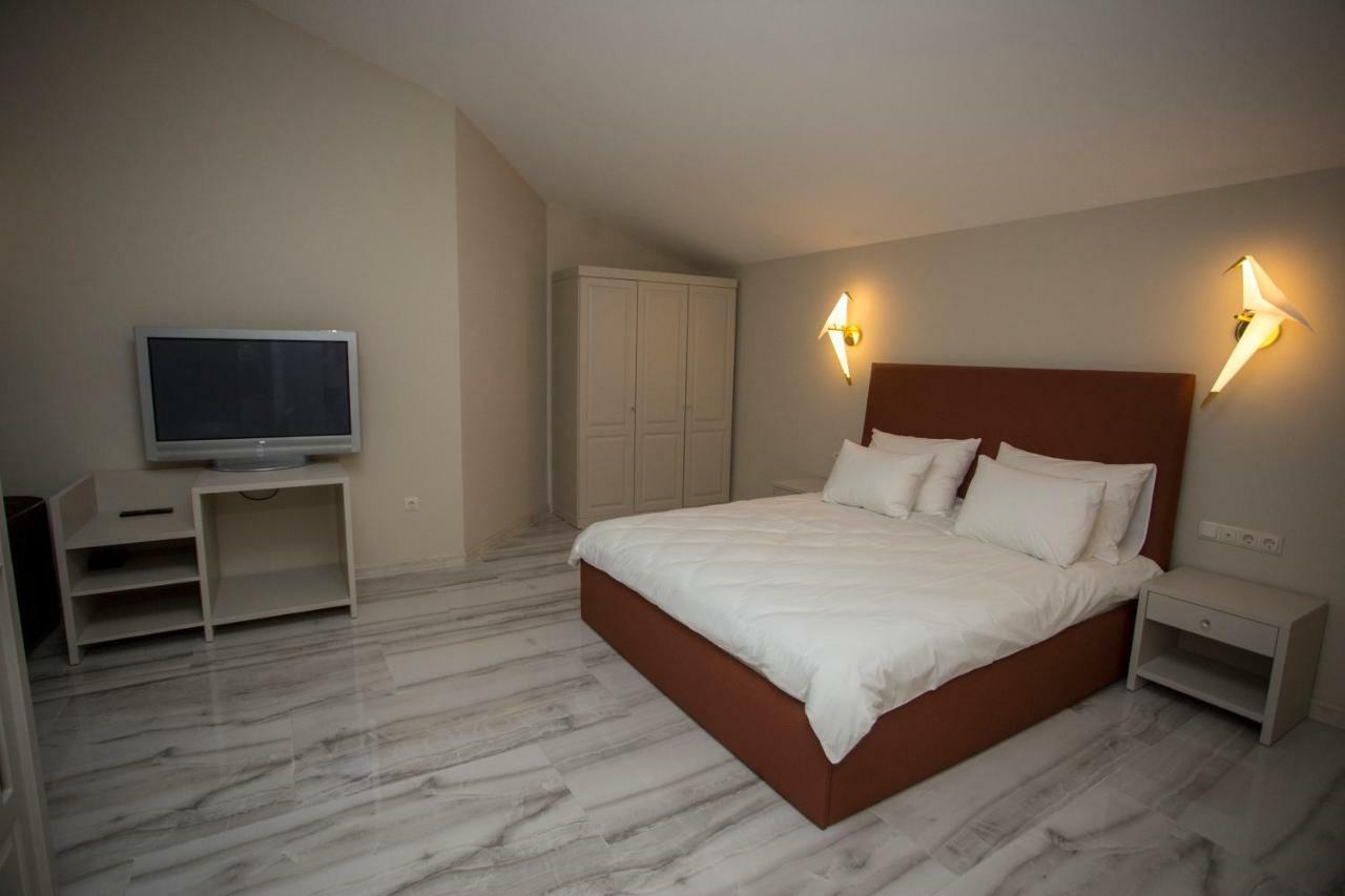 Downtown Hotel Batumi Ngoại thất bức ảnh